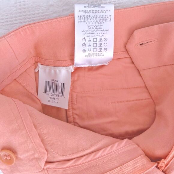 BCBGMAXAZRIA EUC Bruna patch-pockets short shorts in Blush Size M - Picture 7 of 7